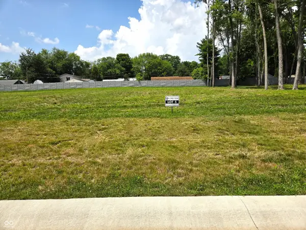 910 J Mccool Way, Greenwood, IN 46142