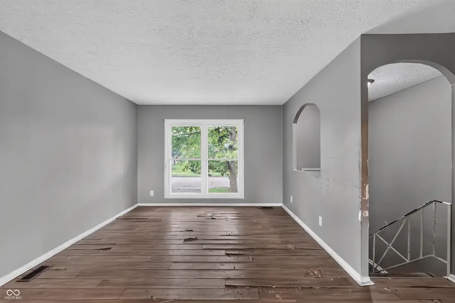3651 Decamp Drive, Indianapolis, IN 46226 - #3