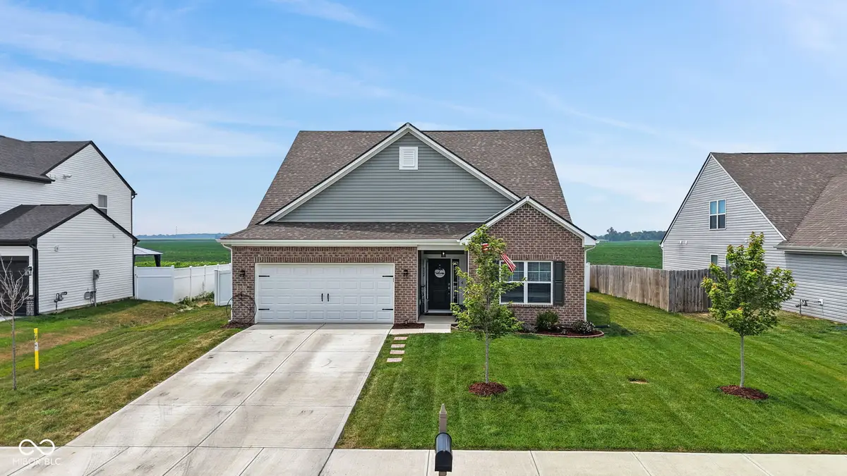 952 Borealis Drive, Franklin, IN 46131 - #1