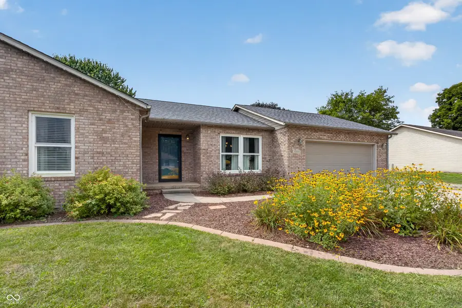 5559 E Broadmore Drive, Columbus, IN 47201 - #2