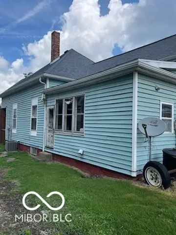617 N 3rd Street, Boonville, IN 47601 - #3