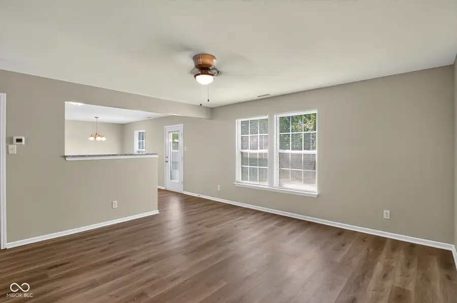 1191 N Aberdeen Drive, Franklin, IN 46131 - #3