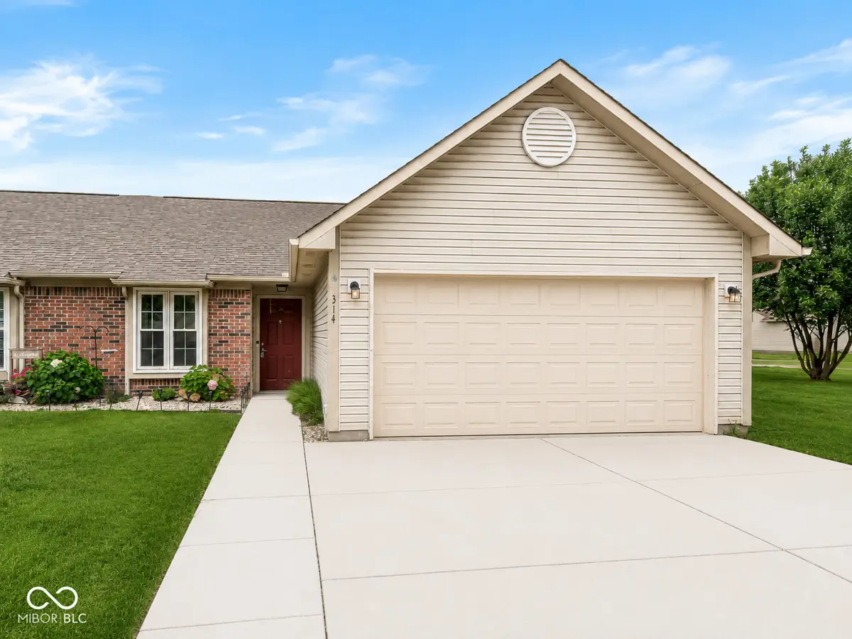 314 Woodberry, Danville, IN 46122 - #1