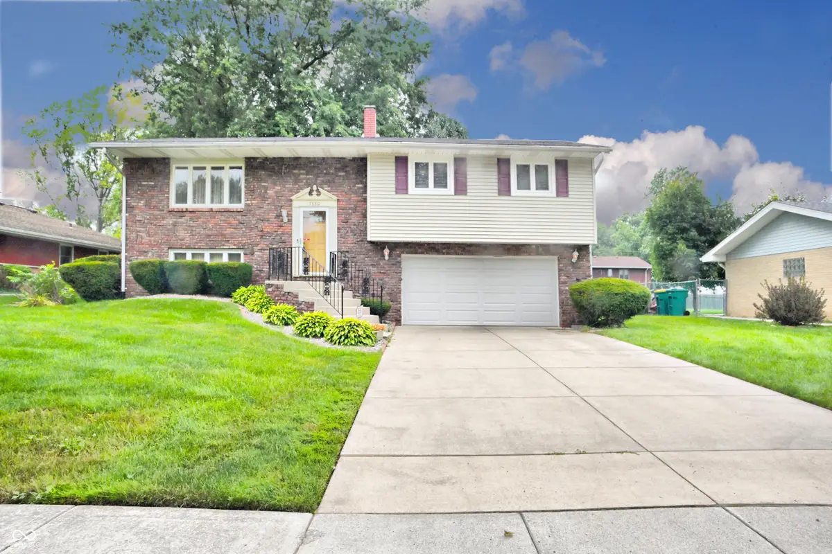 7880 Delaware Place, Merrillville, IN 46410 - #1
