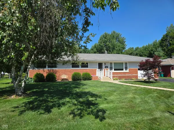 108 Mohawk Drive, Flora, IN 46929