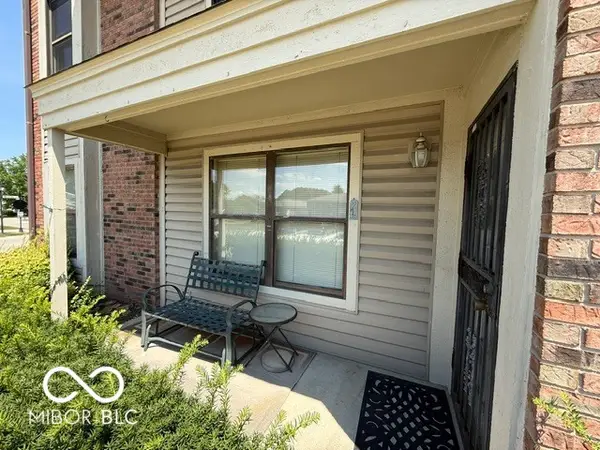 1763 Wellesley Lane #1I, Indianapolis, IN 46219