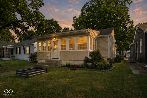 137 N 4th Avenue, Beech Grove, IN 46107