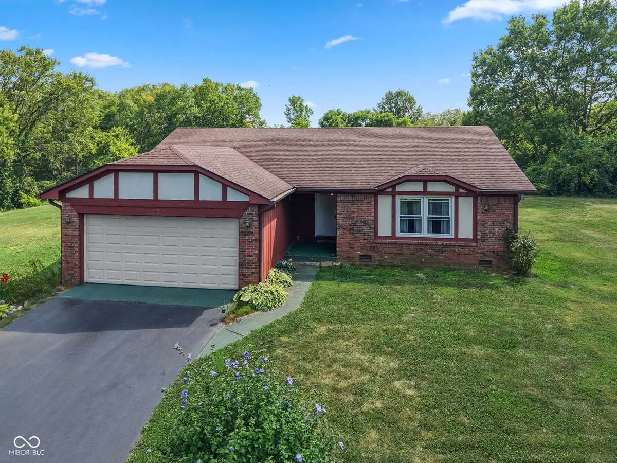 7049 E Old State Road 144, Mooresville, IN 46158 - #1