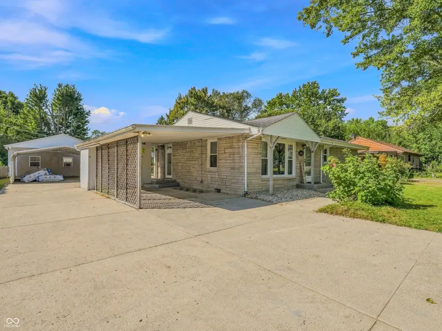 223 Lincoln Street, Columbus, IN 47201 - #2