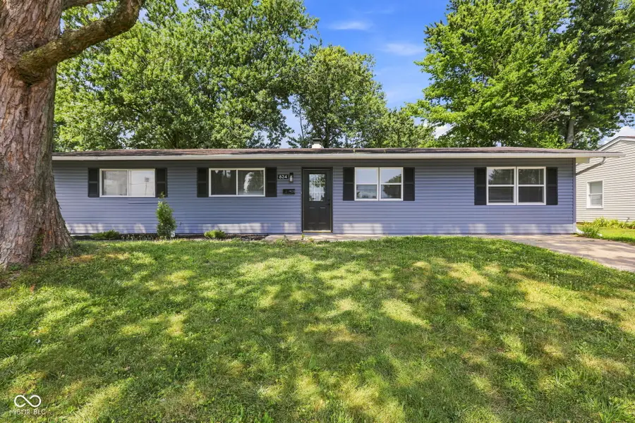 824 Longfellow Lane, Plainfield, IN 46168 - #2
