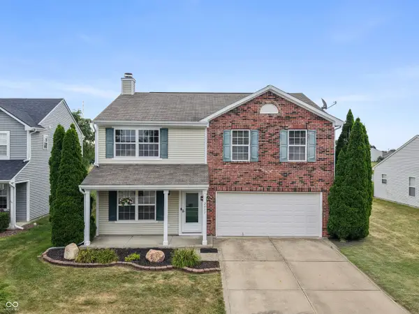 2917 Limber Pine Drive, Whiteland, IN 46184