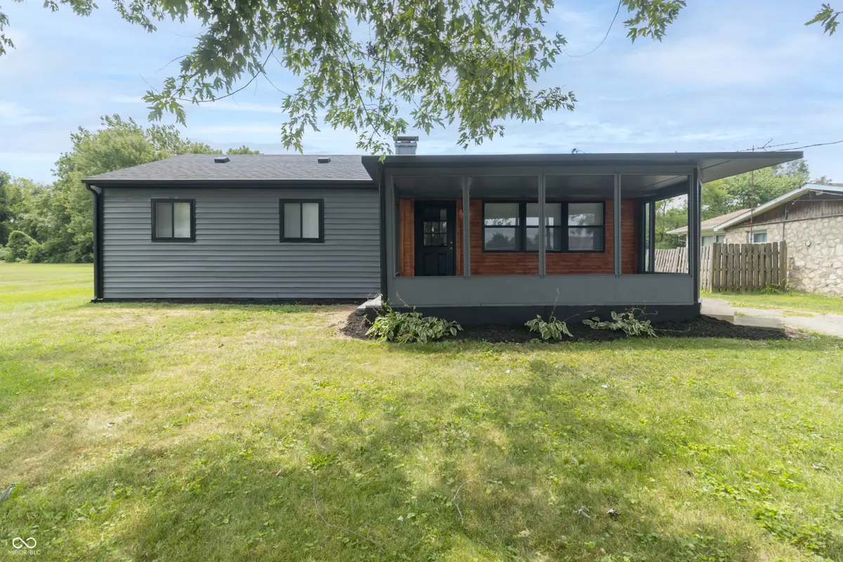 1083 E South Street, Greenfield, IN 46140 - #1
