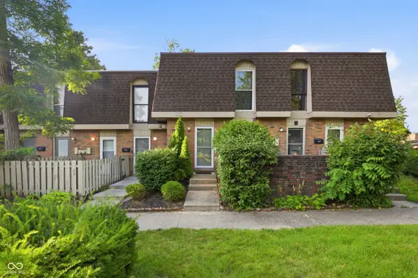 7447 Country Brook Drive, Indianapolis, IN 46260