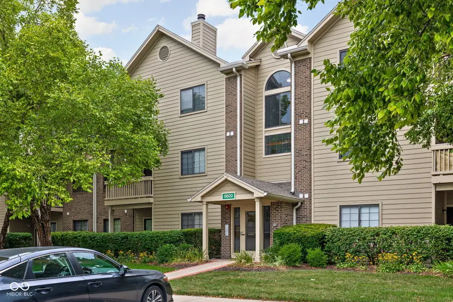 8820 Yardley Court #104, Indianapolis, IN 46268 - #2