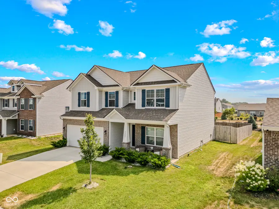 3983 Winston, Columbus, IN 47201 - #2