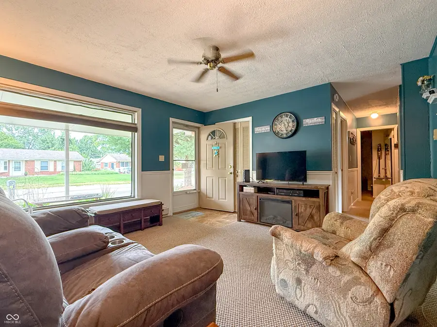 2655 12th Street, Columbus, IN 47201 - #3