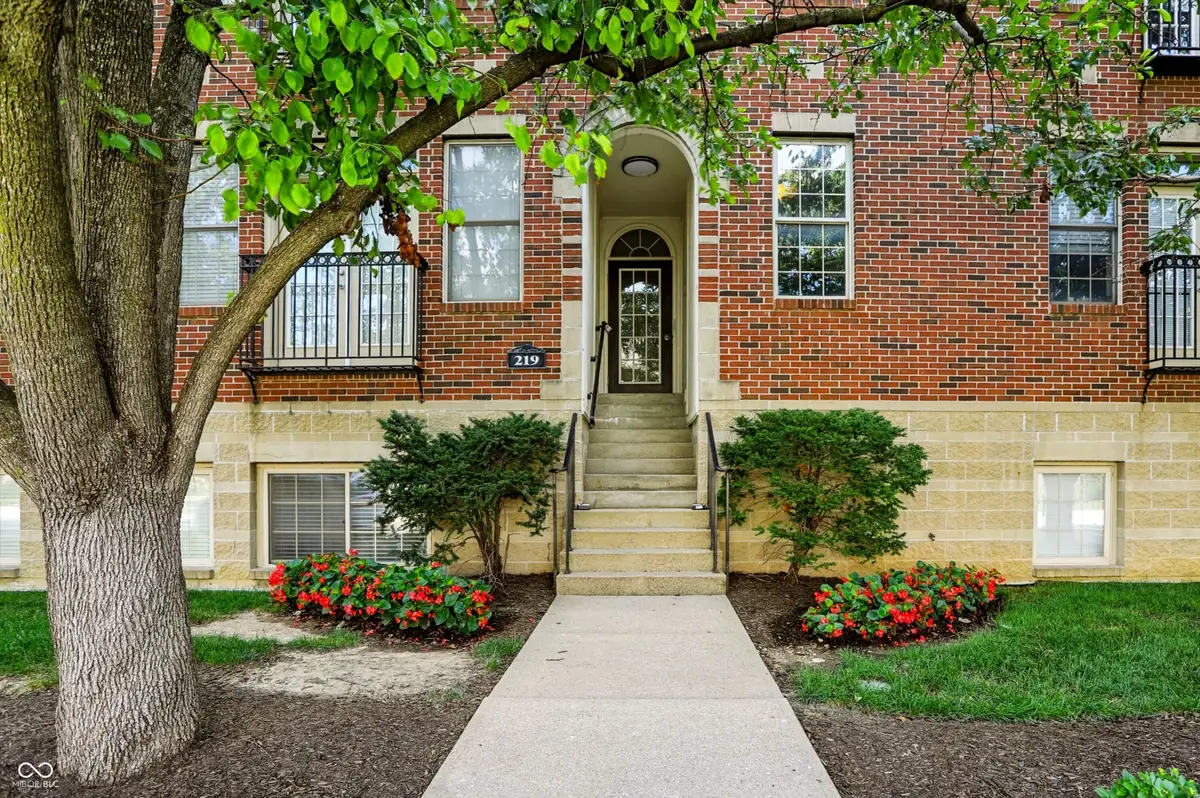 219 N New Jersey Street #219D, Indianapolis, IN 46204 - #1