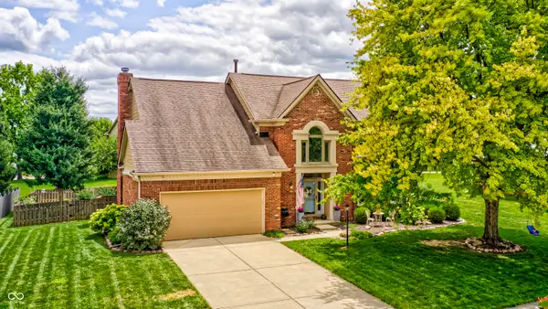 13757 Laredo Drive, Carmel, IN 46032