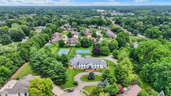 27 Forrests Edge Court, Indianapolis, IN 46227