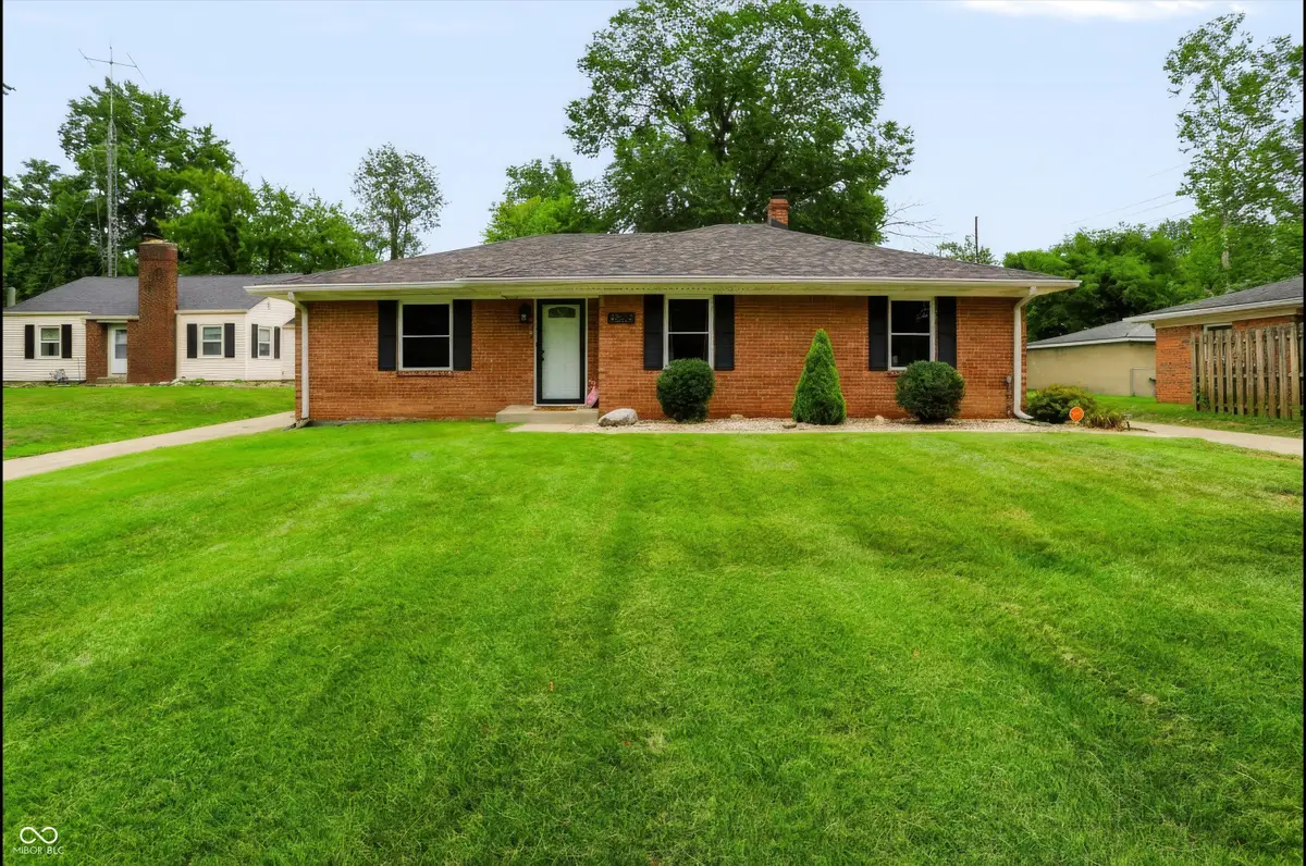6833 E Pleasant Run Parkway South Drive, Indianapolis, IN 46219 - #1