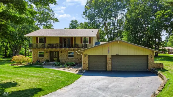 8852 Ridge Hill Drive, Indianapolis, IN 46217