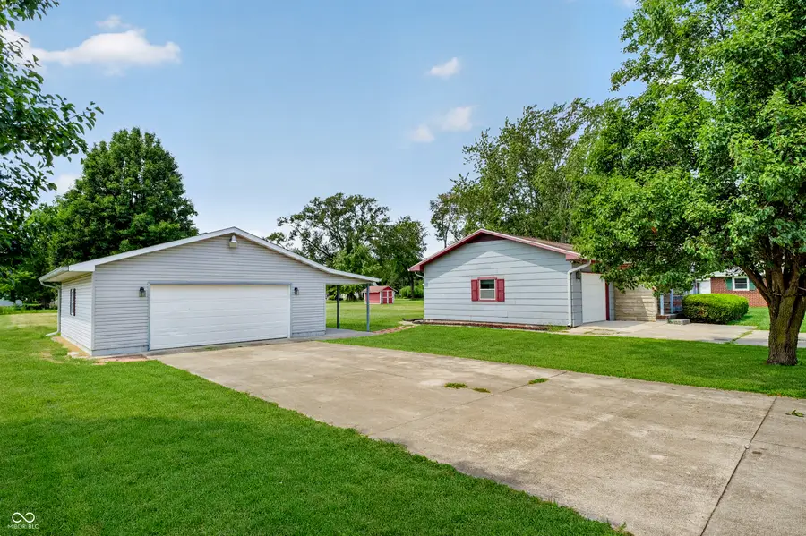 8505 S Bronco Drive, Daleville, IN 47334 - #2