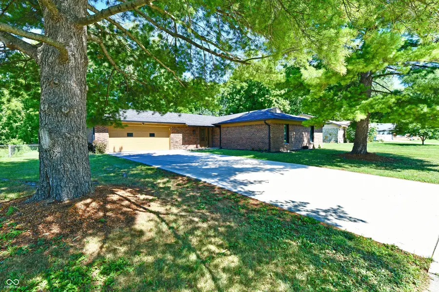 4722 N Eden Court N, Indianapolis, IN 46254 - #2