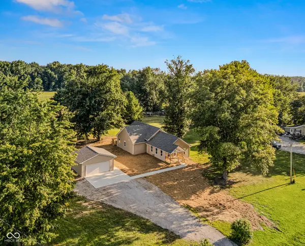 4355 W 450 S, Columbus, IN 47201
