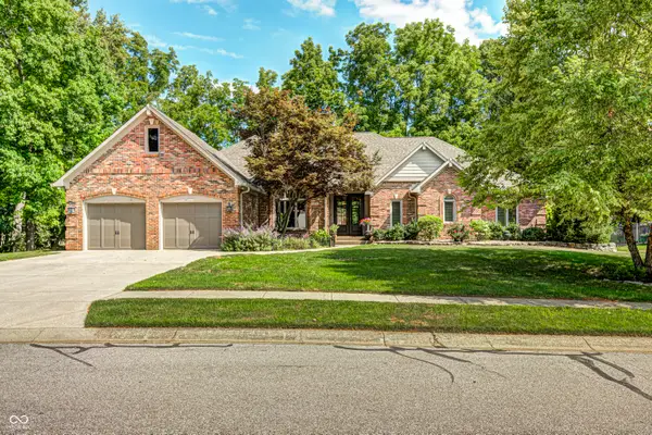 4664 Fox Moor Lane, Greenwood, IN 46143