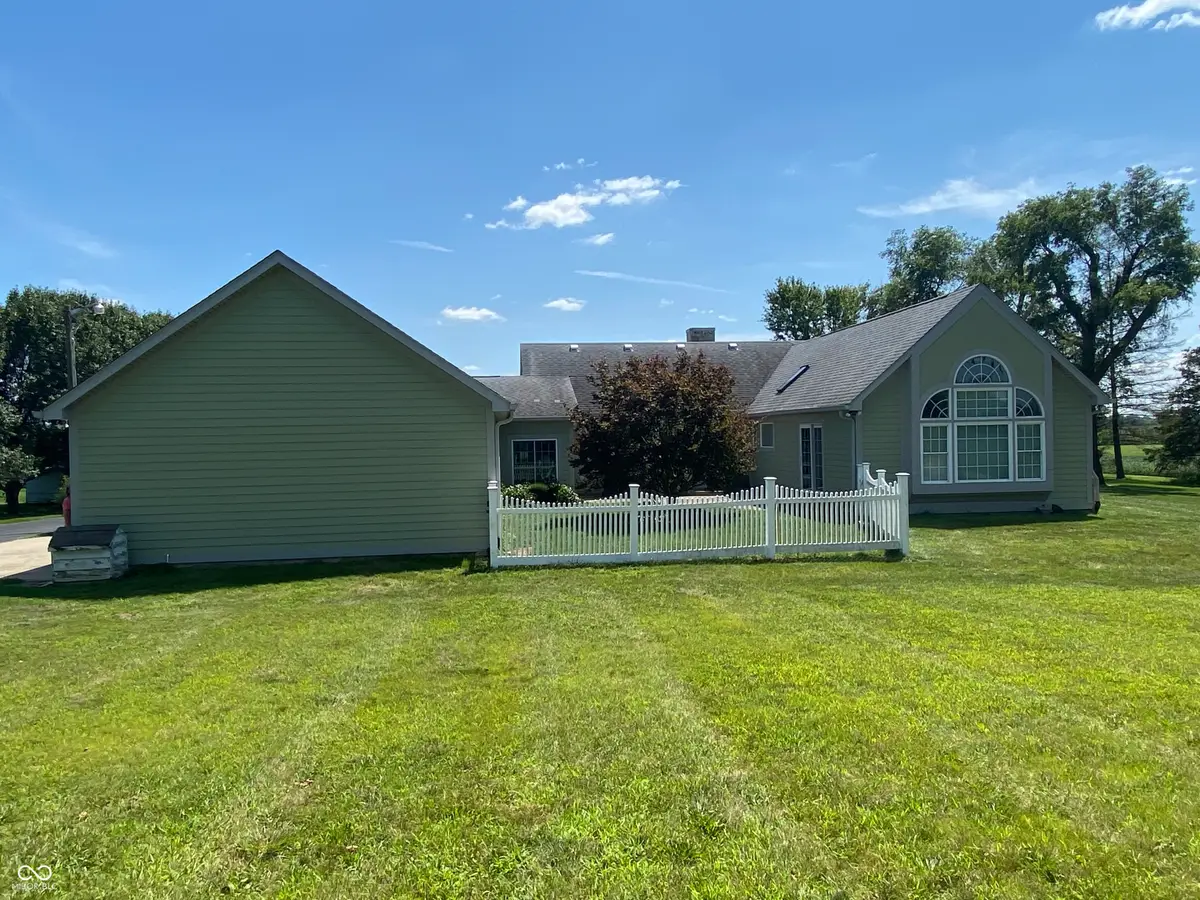9510 E 235th Street, Cicero, IN 46034 - #1