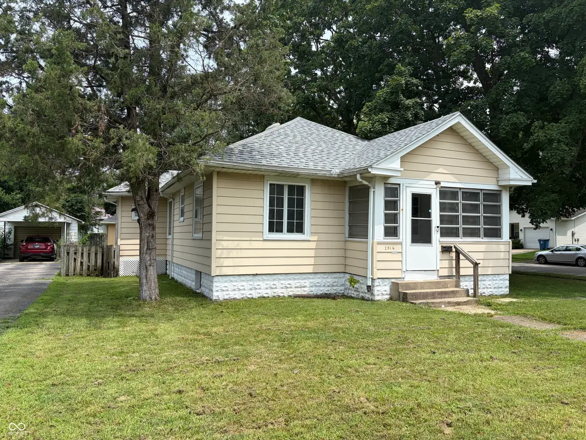 2016 Washington Avenue, Terre Haute, IN 47803 - #1