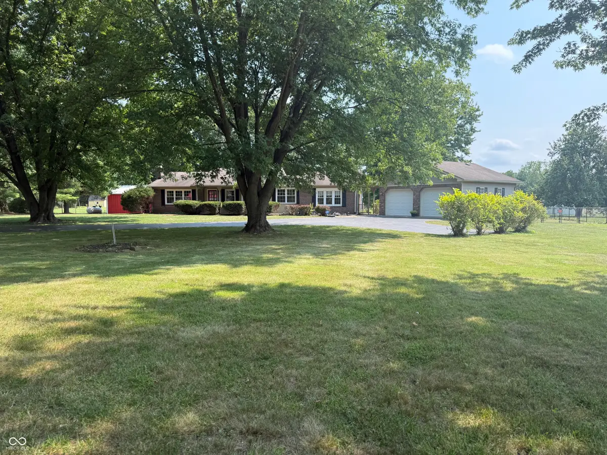 8495 Big Bend Road, Martinsville, IN 46151 - #1