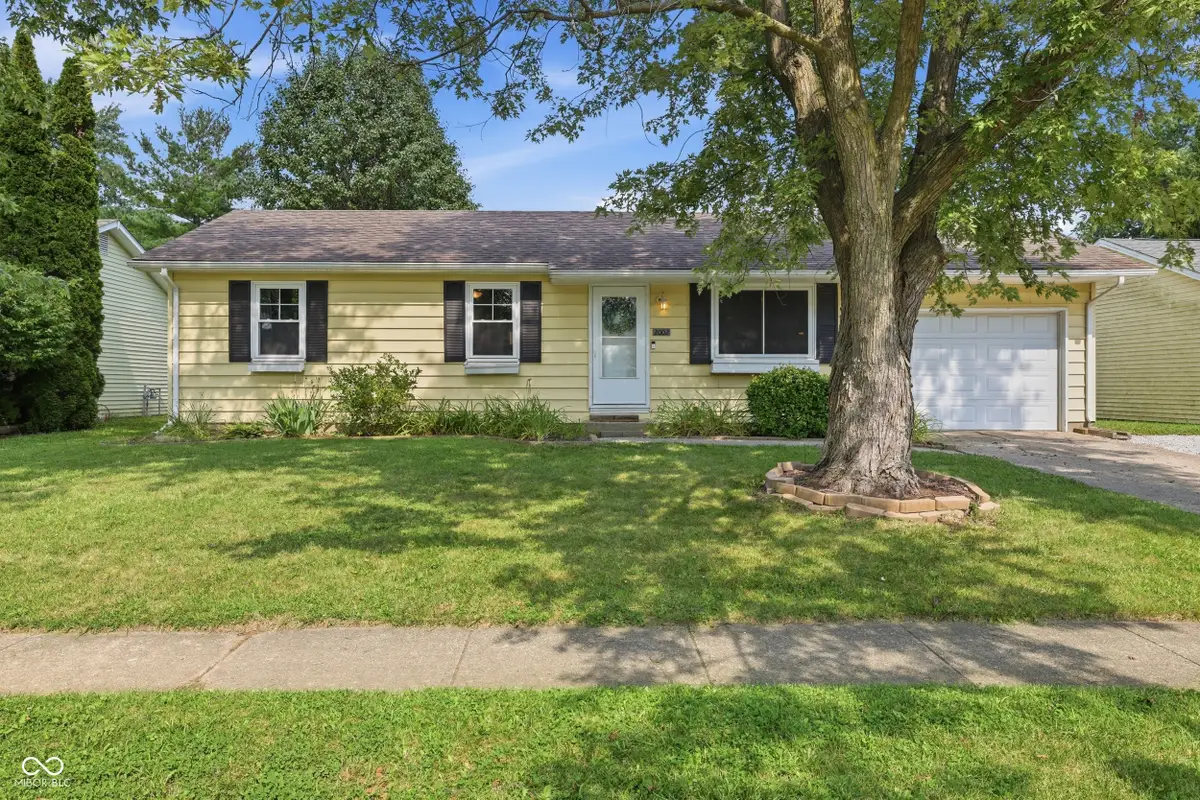 2002 Manor Drive, Lebanon, IN 46052 - #1