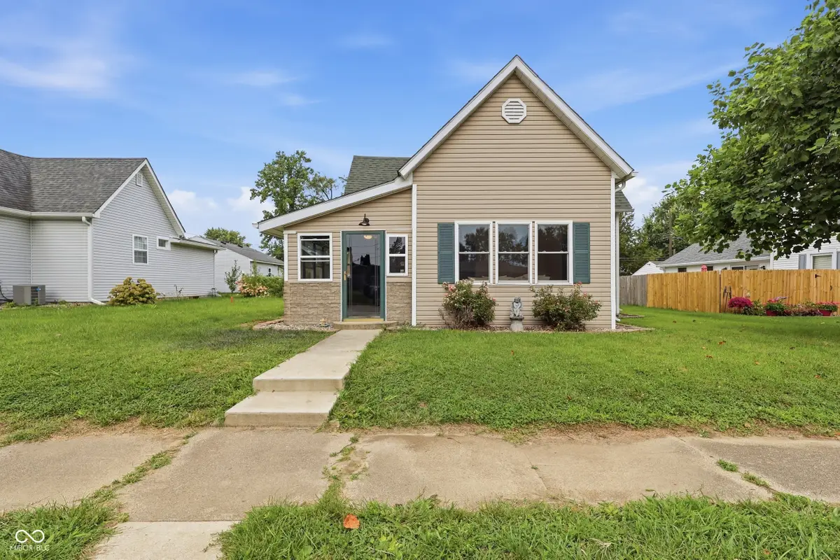 1019 N John Street, Lapel, IN 46051 - #1