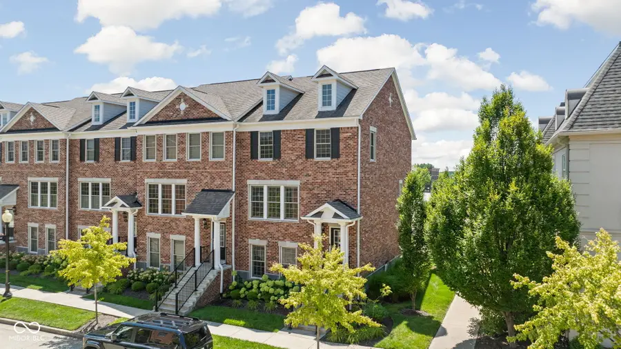 2045 Broughton Street, Carmel, IN 46032 - #2