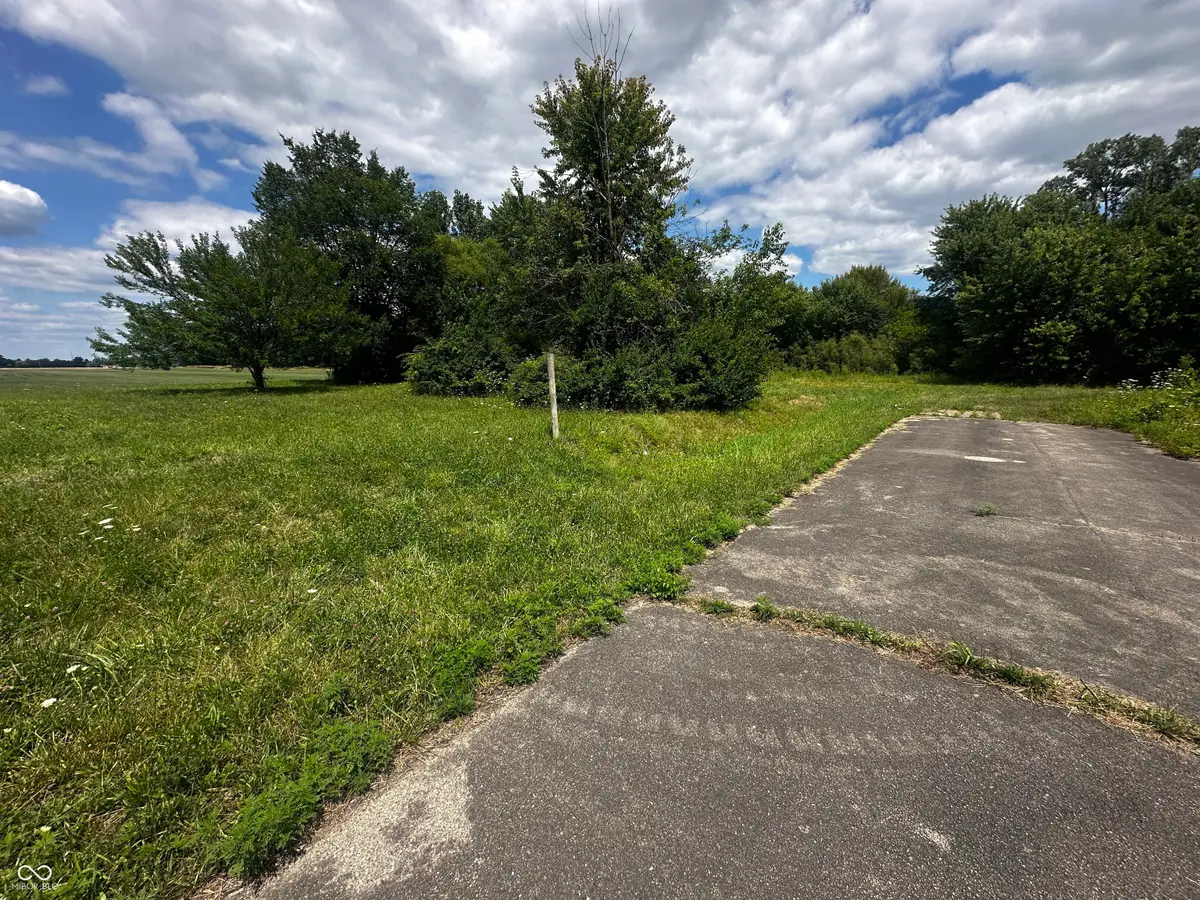 300 South, Anderson, IN 46013 - #1