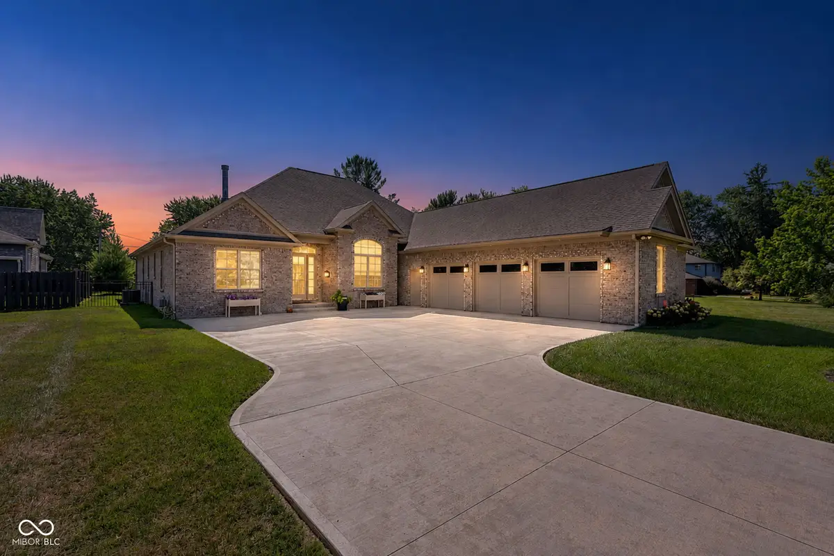2309 Elmwood Drive, Lebanon, IN 46052 - #1