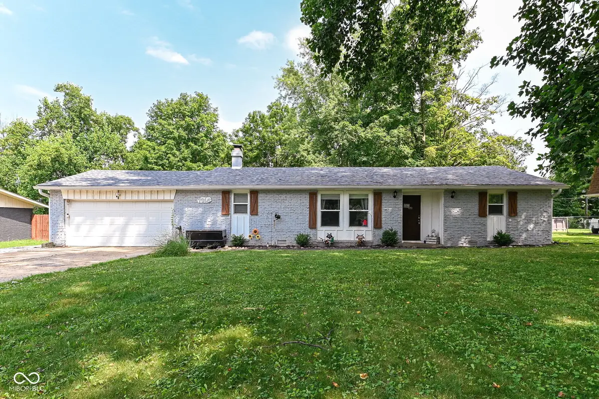 7316 S Woodrow Drive, Pendleton, IN 46064 - #1