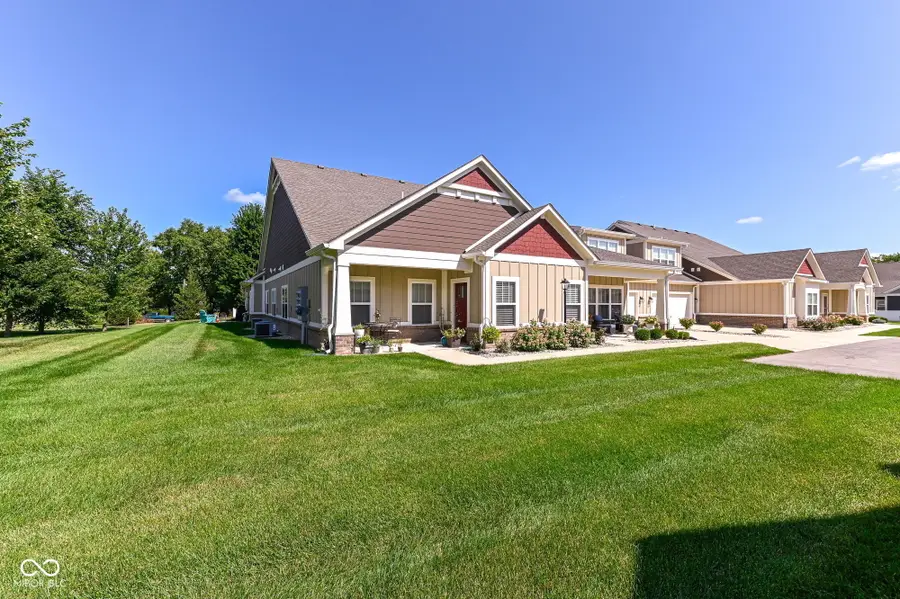 4408 W Preserve Pass, New Palestine, IN 46163 - #2