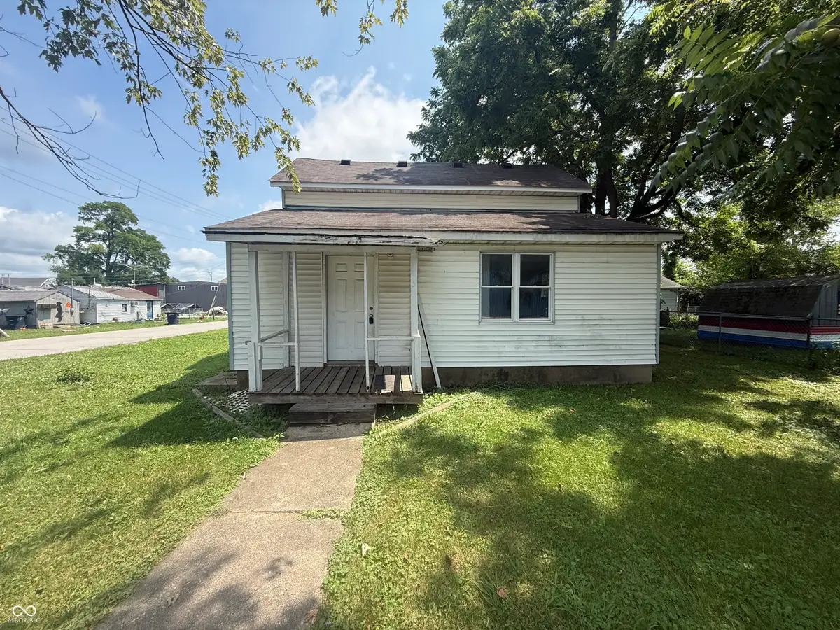 501 S 21st Street, Elwood, IN 46036 - #1