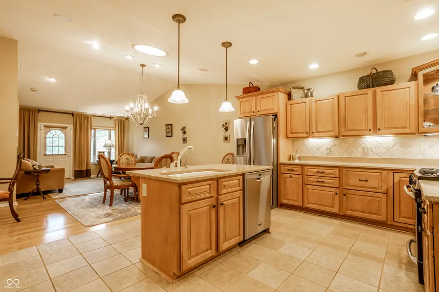 8058 Shoreridge Terrace, Indianapolis, IN 46236 - #2