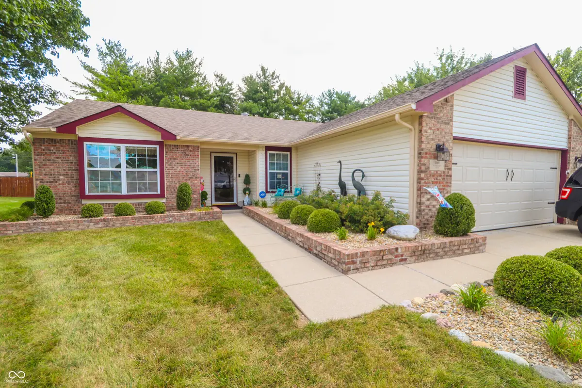 2307 Whitecliff Drive, Indianapolis, IN 46234 - #1
