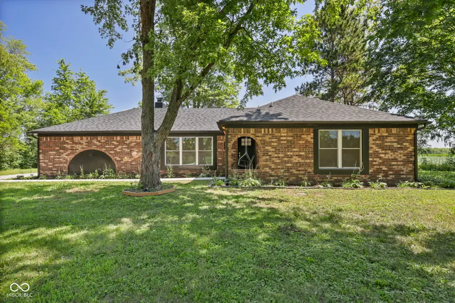 8162 W Fall Road, Thorntown, IN 46071 - #3