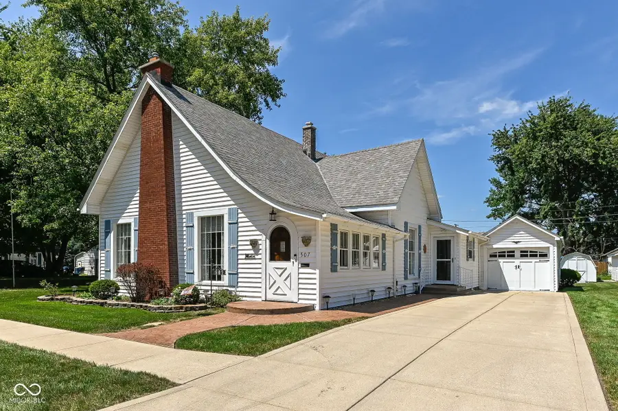 507 E 8th Street, Sheridan, IN 46069 - #2