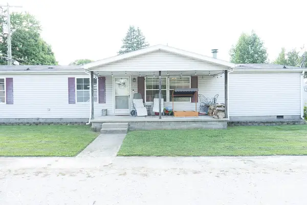 102 S Vernon Street, Waynetown, IN 47990