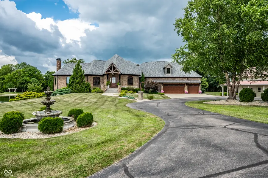 1333 S County Road 60 E, Greensburg, IN 47240 - #2
