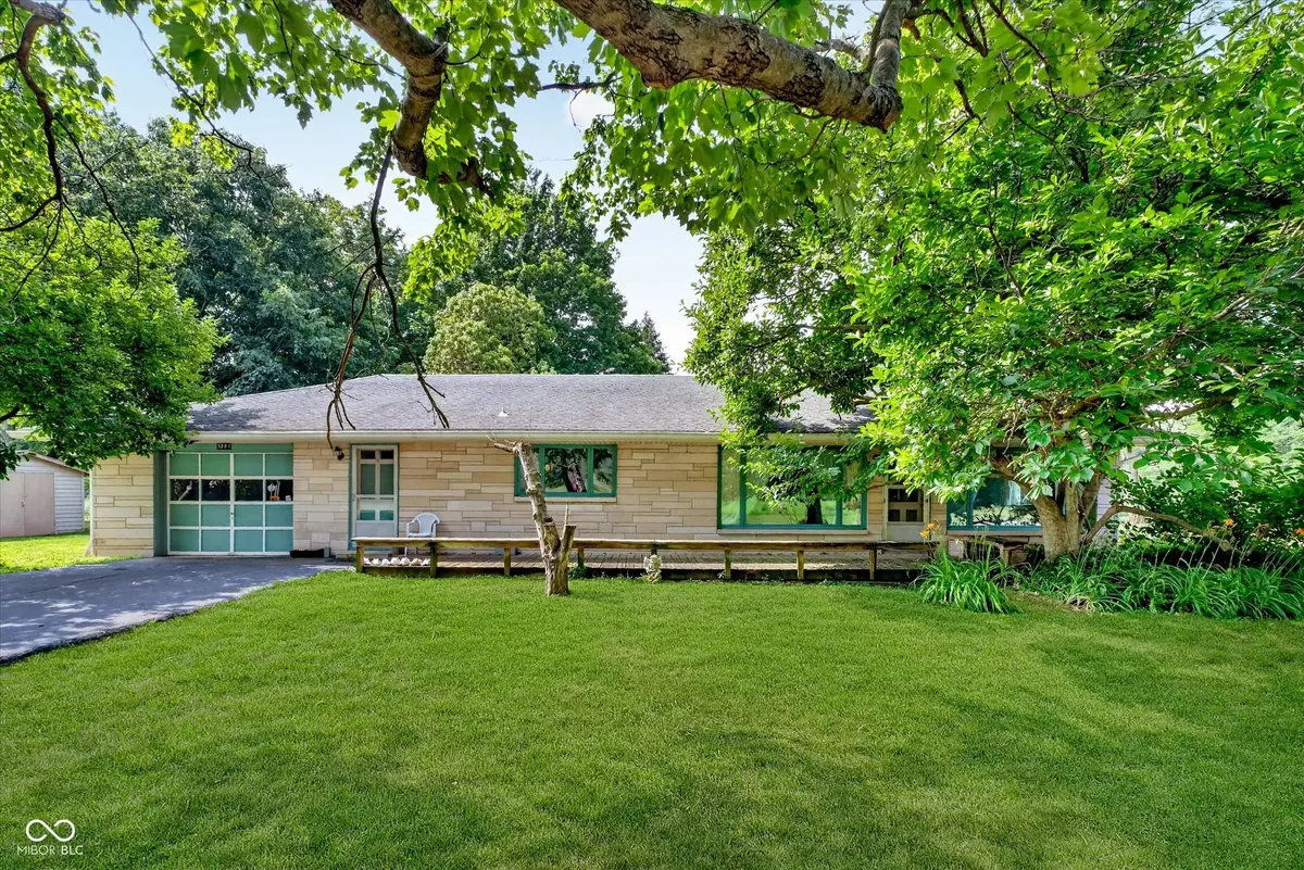 5201 E County Road 450 N, Albany, IN 47320 - #1