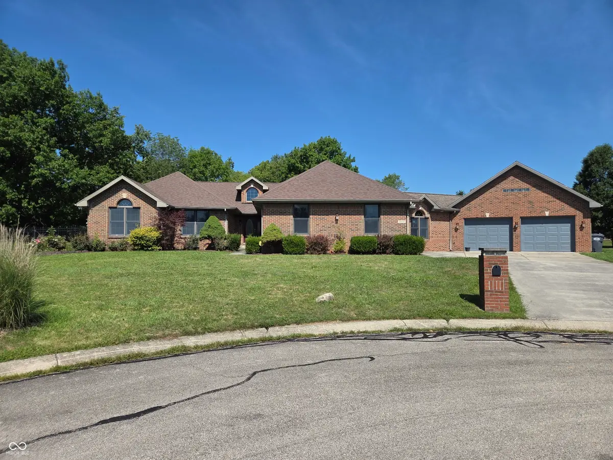 2405 N Wicklow Drive, Muncie, IN 47304 - #1