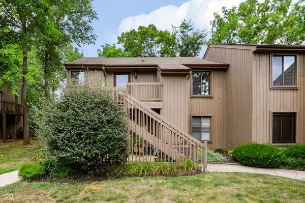 93 Lookout Ridge Drive #24U, Columbus, IN 47201