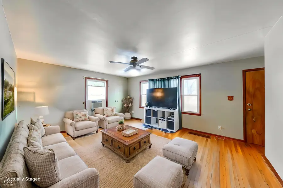 3113 17th, Columbus, IN 47201 - #3